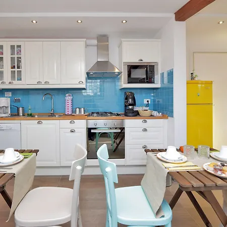 Bed & Breakfast Li Rioni Rome