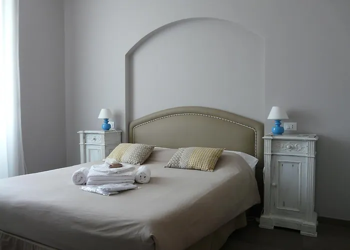 Bed & Breakfast Li Rioni Bed & Breakfast *
